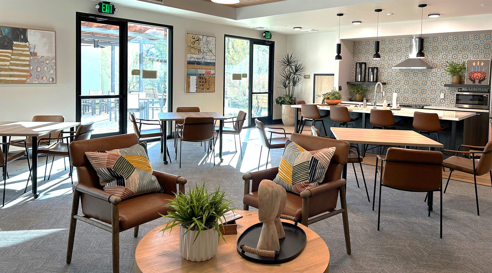 Glendon Community room.jpg