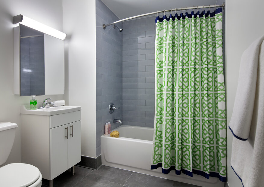 529W-bathroom.jpg